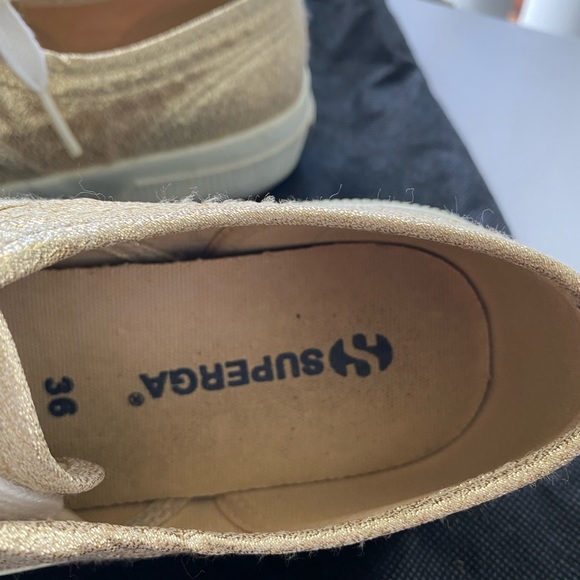 Superga sneakers size 6 perfect conditions - Picture 8 of 10